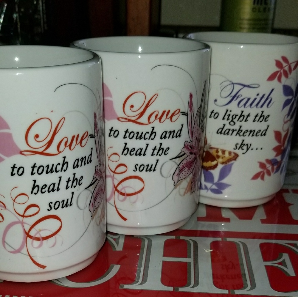 Set of 3 mugs